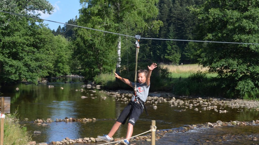 tree climbing-la-seauve-sur-semene